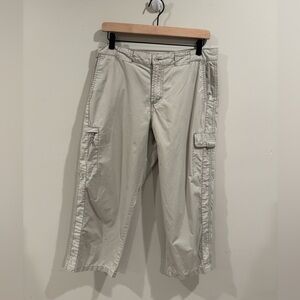 Columbia Women's Utility Capri Pants Size 12 Solid‎ Light Khaki Beige